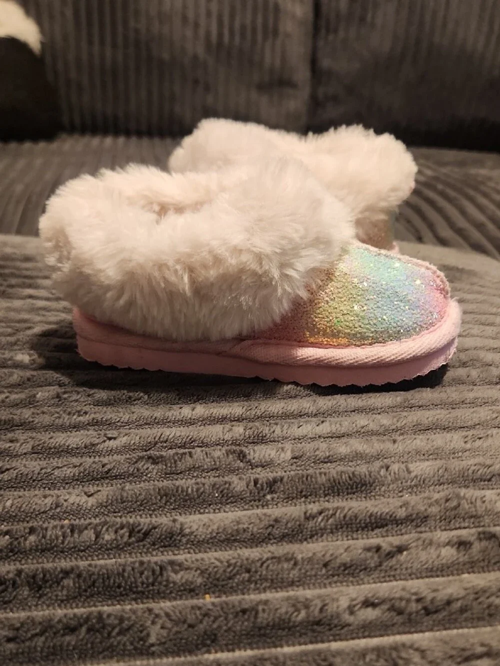 wonder nation Pastel Rainbow Glitter Slippers with Pink Trim